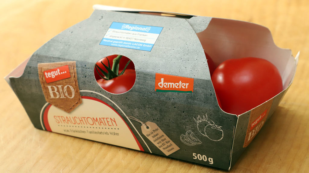 Bio-Tomaten in Pappschachtel ohne Plastik