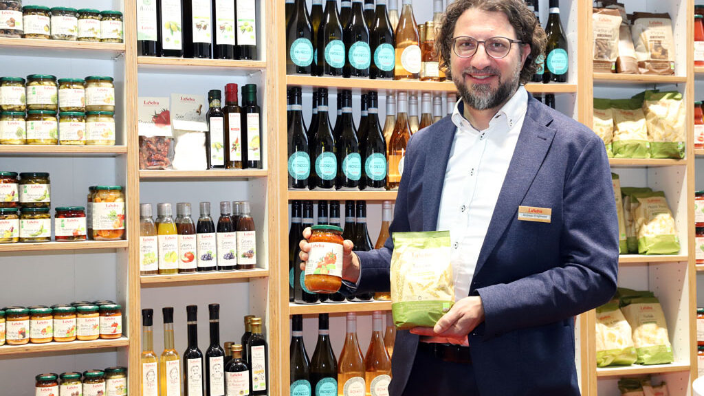 Andreas Englmeier, Geschäftsführer LaSelva, auf der Biofach 2026